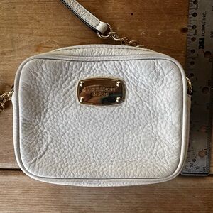 Michael Kors Hamilton Vanilla Leather Crossbody